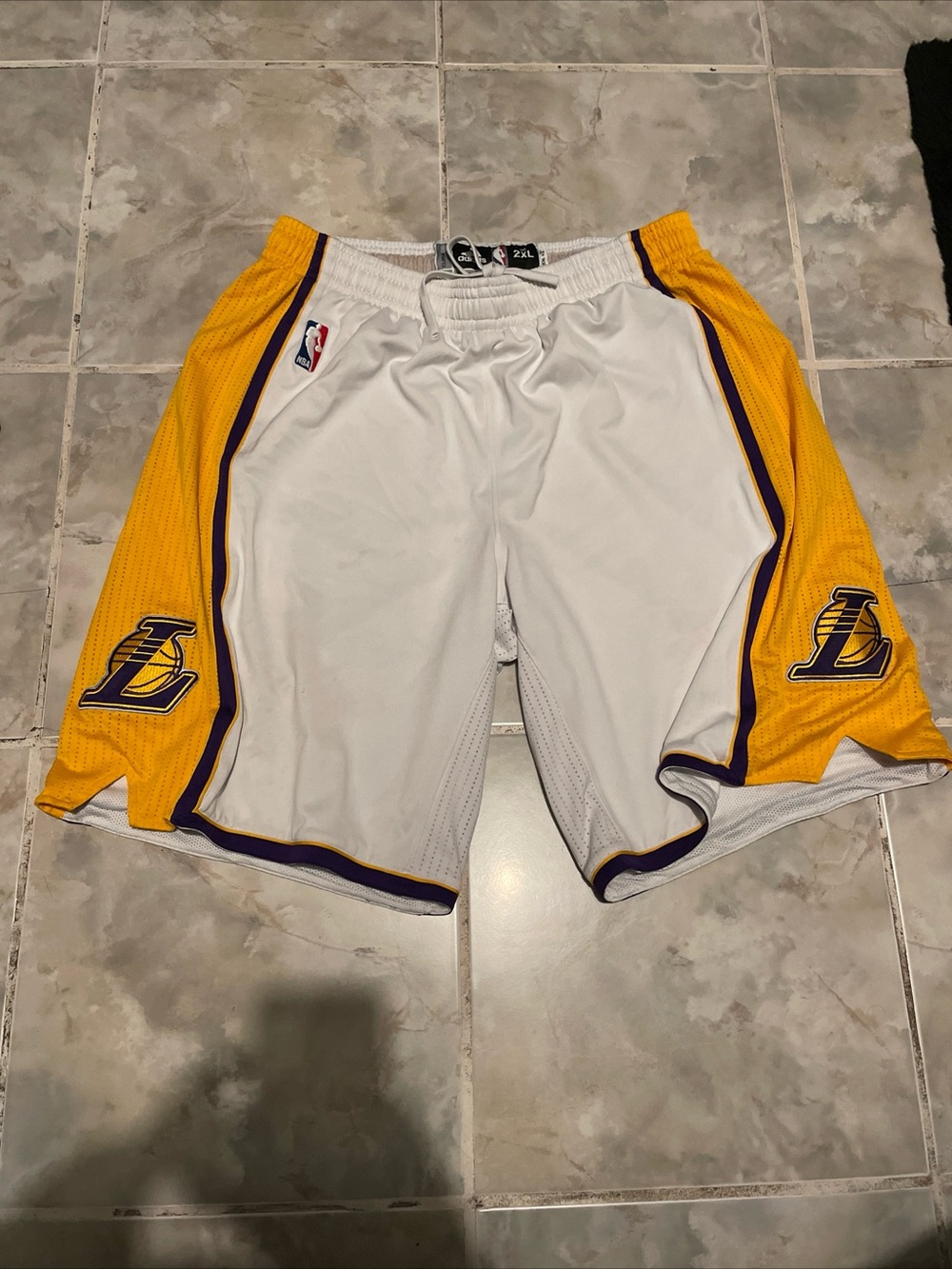 Adidas Los Angeles Lakers 2010 Game/Player Issue Shorts Basketball Men 2XL RARE